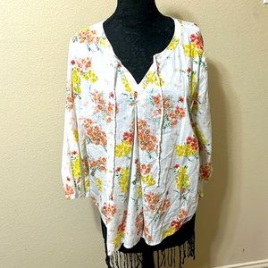 At John’s Bay floral top XL